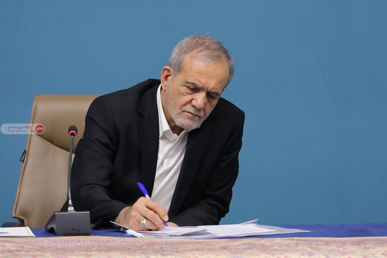 رییس‌جمهوری: بخش بزرگی از مشکلات جهان اسلام به خاطر دوری از آموزه‌های قرآن است