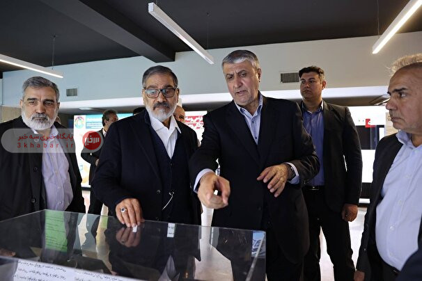 ایران با تمام توان از برنامه هستهای صلحآمیز خود دفاع میکند ایران با تمام توان از برنامه هستهای صلحآمیز خود دفاع میکند