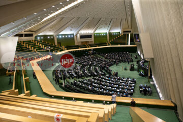 چالشهای اقتصادی ریشه دار است/ تحریمهای بینالمللی عامل نوسان ارزی چالشهای اقتصادی ریشه دار است/ تحریمهای بینالمللی عامل نوسان ارزی