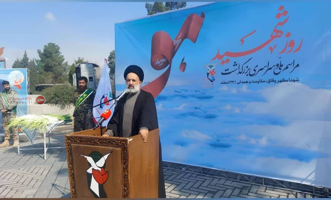 مدیری که نمی‌تواند مسئولیت خود را به‌درستی انجام دهد، باید آن جایگاه را ترک کند
