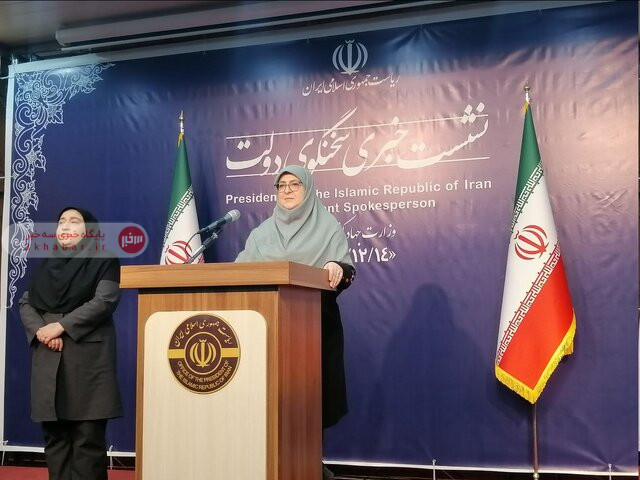 مهاجرانی: استیضاح یا استعفای یک فرد ما را از وفاق خارج نمی‌کند/تحت فشار حداکثری مذاکره نمی‌کنیم