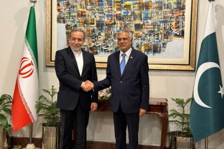 آغاز دیدار رسمی وزیران خارجه ایران و پاکستان