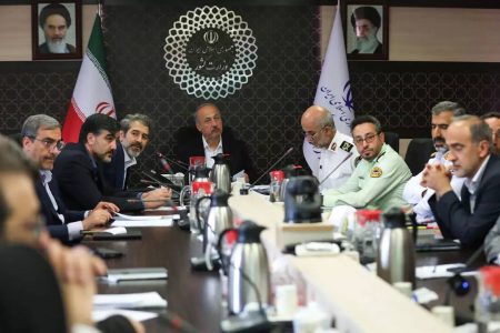 آسیب‌شناسی وضعیت سامانه حمل‌ونقل اینترنتی و غیررسمی