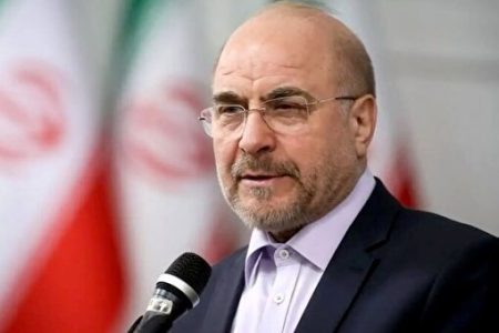 تاریخ بار دیگر در خیابان‌های این سرزمین ورق خورد