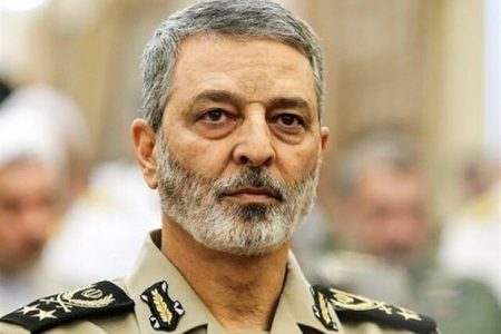 امیر سرلشکرموسوی: نیروهای مسلح ایران با تمام توان در برابر زورگویی ایستادگی کرد