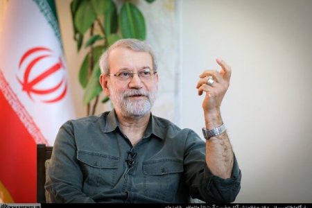 علی لاریجانی: دیپلماسی ابزار ضروری حکومت است؛ ایران هرگز مذاکره را ترک نکند