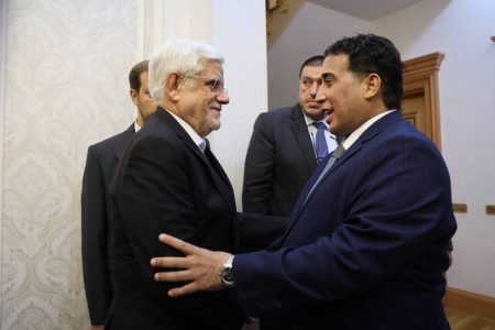 عارف: ایران تهدیدات را تبدیل به فرصت کرده است