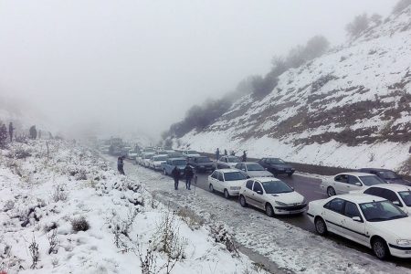 آخرین وضعیت ترافیکی و جوی جاده‌ها/ بارش برف و باران در جاده‌های ۲۸ استان کشور