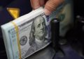 ترمز قیمت دلار اسکناسی بالاخره کشیده شد ترمز قیمت دلار اسکناسی بالاخره کشیده شد