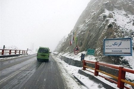 تردد در محورهای کوهستانی منوط به همراه داشتن زنجیرچرخ