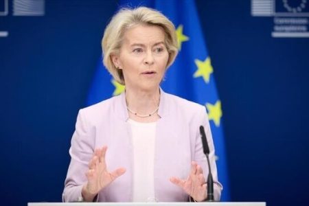 فون در لاین: وضعیت در مرز با بلاروس رو به وخامت است