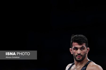 استارت قوی حسن یزدانی در وزن ۹۷ کیلوگرم