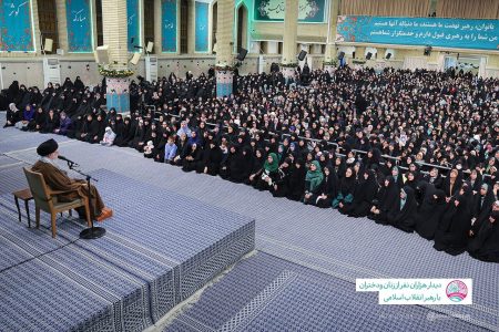 حرفهای احساسی دختر دهههشتادی در حضور رهبری حرفهای احساسی دختر دهههشتادی در حضور رهبری