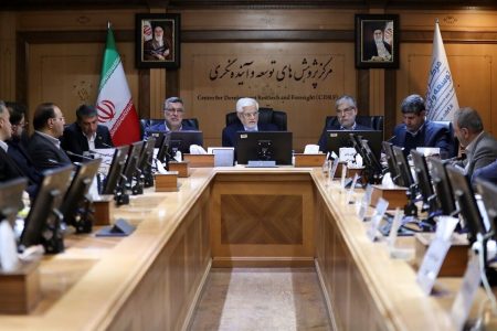 هشدارهای عارف درباره شرایط ویژه کشور پس از «جنگ ۱۲ روزه»/ مداخله نهادهای بیرونی در امور دانشگاهی باید متوقف شود هشدارهای عارف درباره شرایط ویژه کشور پس از «جنگ ۱۲ روزه»/ مداخله نهادهای بیرونی در امور دانشگاهی باید متوقف شود