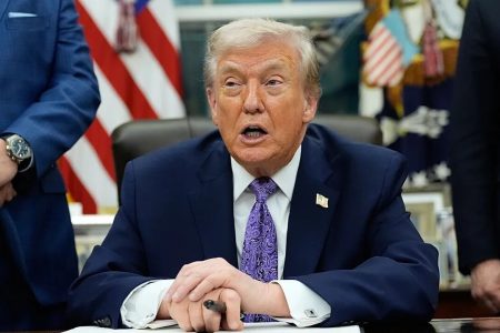 ترامپ: کشته شدن آمریکاییها در سوریه را تلافی میکنیم ترامپ: کشته شدن آمریکاییها در سوریه را تلافی میکنیم