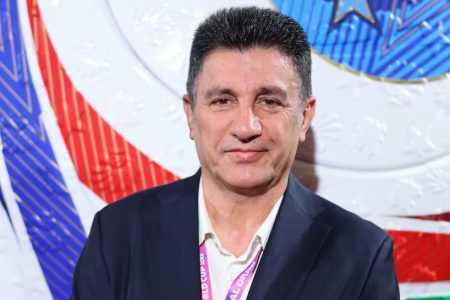 مقایسه قلعهنویی با یک اختاپوس از سوی بلژیکیها! مقایسه قلعهنویی با یک اختاپوس از سوی بلژیکیها!