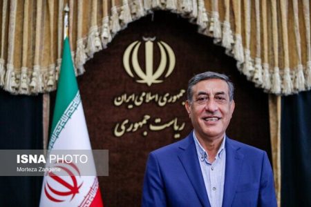 «سرو میوه، شیرینی، شام و ناهار» در همایش‌ها و جلسات اداری ممنوع شد