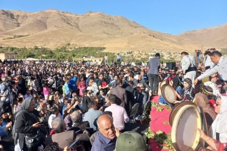 ثبت جشنواره انگور کندوله در فهرست رویدادهای گردشگری کشور ثبت جشنواره انگور کندوله در فهرست رویدادهای گردشگری کشور