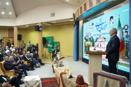 پزشکیان در نشست با فعالان فرهنگی خراسان جنوبی: تصور اینکه فقط یک گروه حرف درست می‌زند، جهل مطلق است