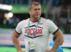 اسطوره کشتی روسیه به حسن یزدانی/ از کشتی برو!