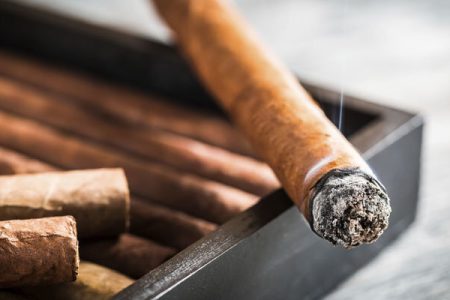 مالیات هر نخ سیگار ایرانی ۷۲ تومان/ مالیات سیگار و تنباکوی خارجی چقدر است؟