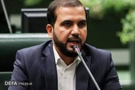 نماینده اهواز: استیضاح یک وزیر نباید بدون دلیل در دستور کار قرار گیرد/ نیکزاد: میکروفن هیچ نماینده‌ای را قطع نمی‌کنیم و اگر قطع شده، بابت اینترنت بوده