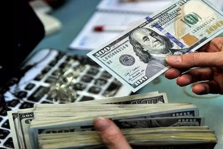 قیمت دلار، یورو و انواع ارزها امروز ۳ مهر ۱۴۰۵/ دلار نزدیک کانال ۲۳۵ هزار تومان ایستاد + جدول