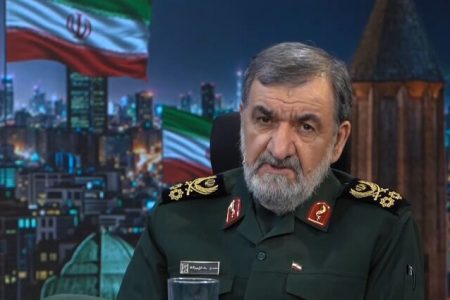 واکنش کاربران به نقد طرح محسن رضایی / چرا با کسانی گفتگو می‌کنید که درکی از قضایا ندارند؟ / این خط و نشان کشیدن‌ها از سر بی‌خبری از حال مردم فقیر است