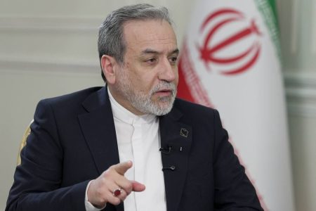 ببینید | عراقچی: دنیایی که در آن زندگی می‌کنیم به یک تغییر مسیر بنیادین نیاز دارد