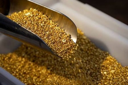 پیش‌بینی جدید درباره آینده طلا تا دی‌ماه/ قیمت طلا تا چه عددی تغییر خواهد کرد؟
