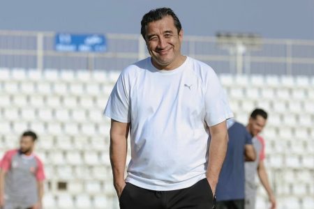 خداداد عزیزی زنگ اول مهر یک مدرسه را زد! + عکس