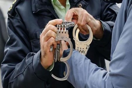 دستگیری سارق دستگاه‌ها و ابزارآلات دانشگاه تهران / ارزش اموال مسروقه ۵ میلیارد می‌شود / به ۴۰ فقره ارتکاب سرقت دیگر اعتراف کرد