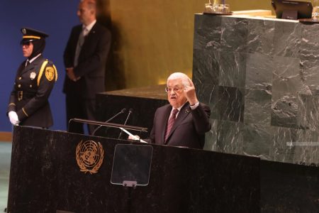 واشنگتن به محمود عباس ویزا نداد / رئیس تشکیلات خودگردان فلسطینی به صورت ویدئو کنفرانس برای مجمع عمومی سازمان ملل متحد سخنرانی می‌کند