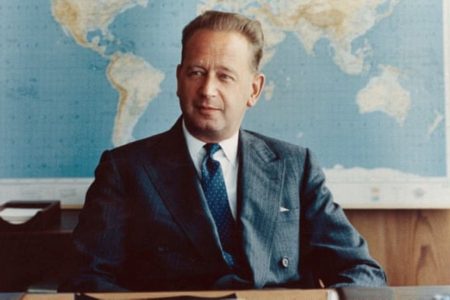 داگ هامرشولد؛ سیاستمداری که به روایت مصطفی ملکیان «روح خود را نفروخت»