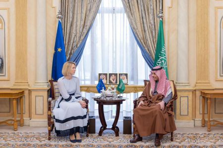 رایزنی وزیر خارجه عربستان با مسئول سیاست خارجی اتحادیه اروپا