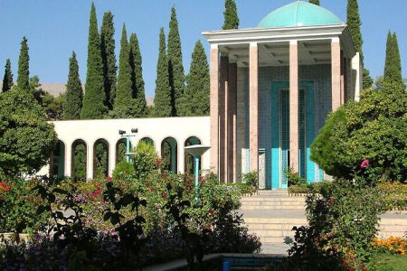 زندگینامه سعدی؛ از کودکی در شیراز تا شکل‌گیری گلستان و بوستان