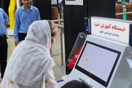ببینید | راه‌اندازی دستگاه‌های آموزش احیای قلبی در مترو تهران
