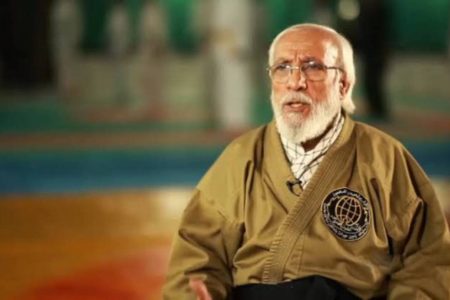 ببینید | حرکات رزمی باورنکردنی استاد ۸۰ ساله در برنامه صداوسیما