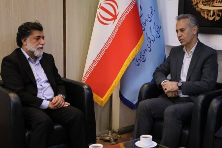 توسعه هنرستان های تخصصی میراث فرهنگی و گردشگری در فارس