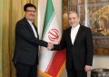 دیدار سفیر و سرکنسول جدید ایران در قزاقستان و کربلا با عراقچی