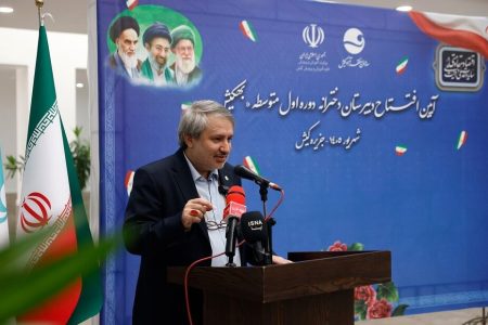 معاون فرهنگی سازمان منطقه آزاد کیش از اففاح دو مدرسه جدید در سال آینده خبر داد