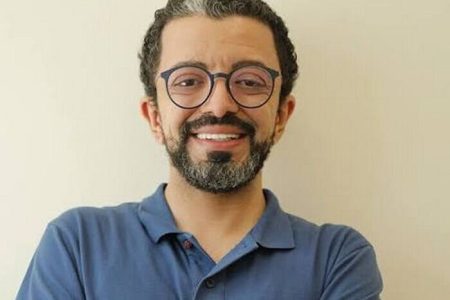 چهره‌های امروز هم روزی تازه‌کار بودند/ تئاتر با «شامورتی‌بازی تبلیغاتی» زنده نمی‌ماند