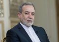 دیدار وزیر خارجه با ویتکاف با شورای عالی امنیت ملی هماهنگ شده بود؟/ نامه به قالیباف برای استیضاح عراقچی چند ساعت قبل از سخنرانی پزشکیان