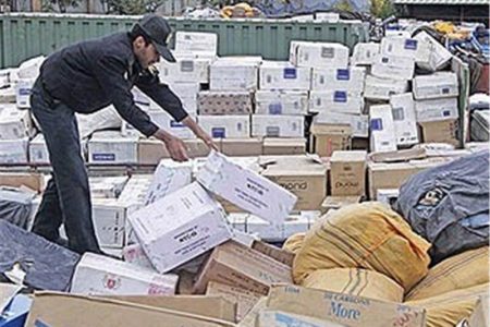 ۲۸۵ میلیارد کالاهای قاچاق و احتکار شده در اردبیل کشف شد
