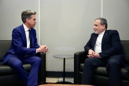 هشدار صریح عراقچی در دیدار با وزیر خارجه انگلیس: حمایت از اسرائیل و تجاوز به ایران بی‌پاسخ نمی‌ماند