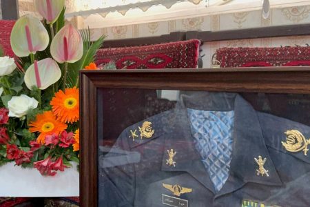 لباس سرلشکر شهید نصیرزاده در قاب