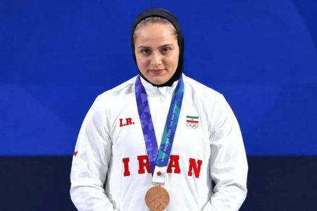 وزنه‌بردار اردبیلی دومین مدال تاریخ بانوان ایران را گرفت