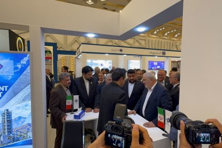بازدید وزیر نیرو از غرفه سیتا؛ تشریح اقدامات شرکت‌های تابعه برای مدیریت ناترازی انرژی
