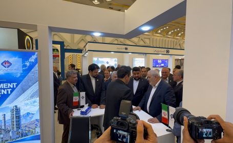 بازدید وزیر نیرو از غرفه سیتا؛ تشریح اقدامات شرکتهای تابعه برای مدیریت ناترازی انرژی بازدید وزیر نیرو از غرفه سیتا؛ تشریح اقدامات شرکتهای تابعه برای مدیریت ناترازی انرژی